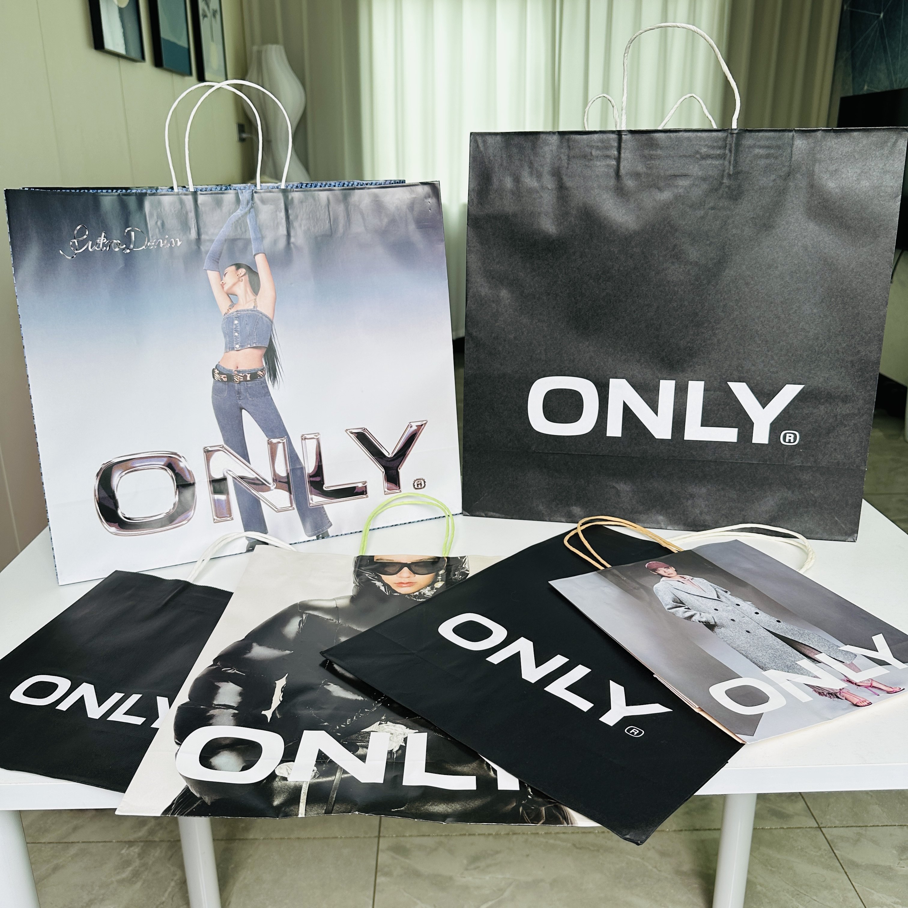 ONLY专柜正品手提袋 衣服包装袋子购物袋 鞋服手提塑料袋羽绒服袋