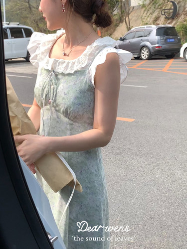 甜美法式涤纶碎花吊带