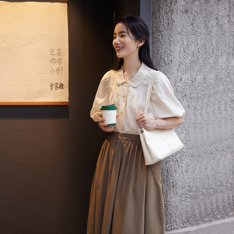 bbfer本依凡夏女百搭娃娃领短袖衬衣SESCY0330时尚衬衫正肩泡泡衫