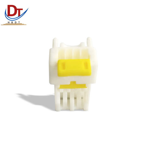 汽车专用塑料连接器德天