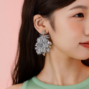 蒜了耳饰独特漂亮耳环2025新款 银色趣味星星耳钉耳夹拍照圣诞树冬