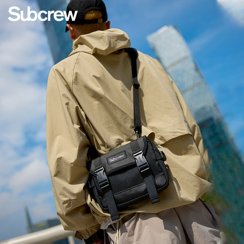 Subcrew男士机能小斜挎单肩包