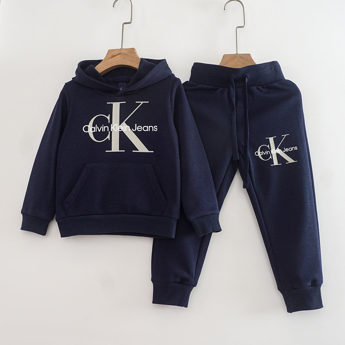 春秋款连帽卫衣套装男女宝宝运动休闲两件套纯棉毛圈薄款中小童装