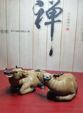 陶瓷卧水牛黄色招财风水客厅摆件