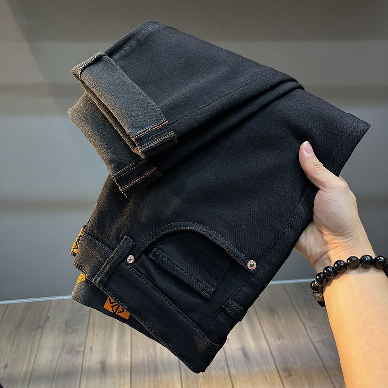 秋冬新款黑色小直筒牛仔裤