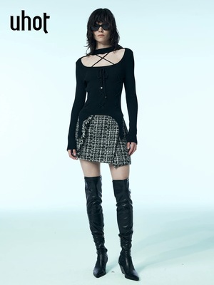 uhot/诱货纯色交叉绑带镂空领针织衫深冬辣妹穿搭25新款UWWW5N291