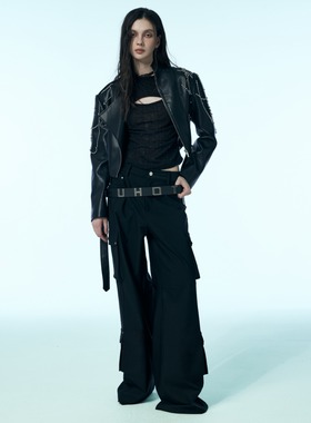 uhot诱货/黑色短款钉珠立领皮衣防风外套保暖奢华25新款UWWW1W377