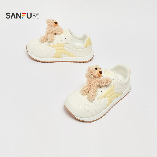 三福女低帮板鞋秋季趣味逗少女撞色趴趴小熊装饰女鞋846019