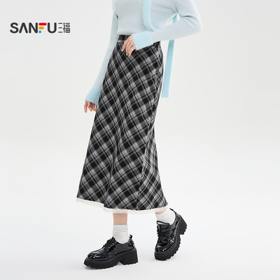 三福半身裙女2025新款冬季蕾丝拼接下摆格纹a字长裙子女装511126