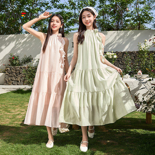 三福连衣裙2025夏季玫瑰飘带挂脖宽松度假风气质长裙子女装498358