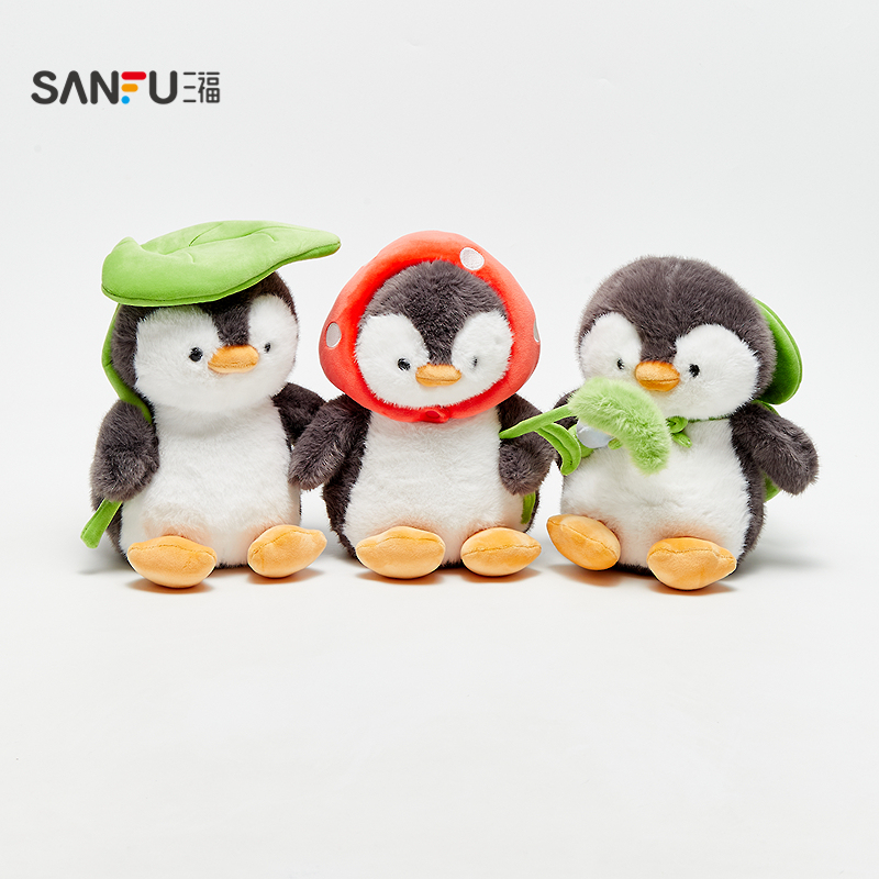 三福萌趣四叶企鹅公仔25cm 可爱时尚创意潮流毛绒玩具844042