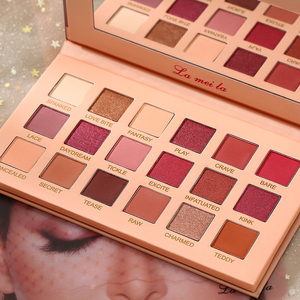 ins超火德国小众18色沙漠玫瑰眼影盘