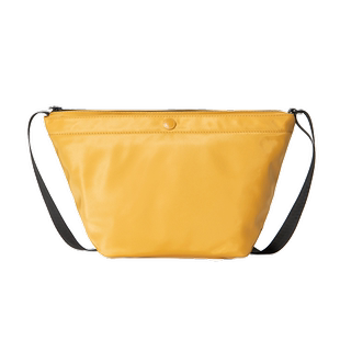 森马斜挎包女通勤单肩包新款小包运动包包帆布包尼龙包休闲饺子包