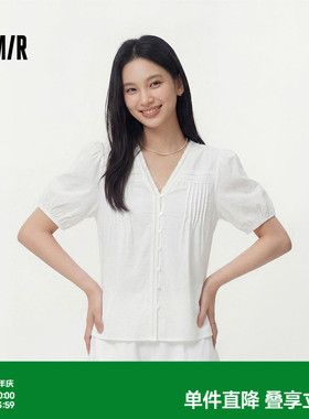 森马短袖衬衫女夏盐缩肌理白色泡泡袖花边V领设计感甜美俏皮衬衣