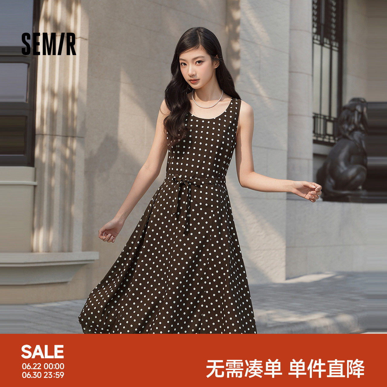 森马连衣裙女夏季无袖雪纺中长裙2026新款时尚气质复古优雅波点裙