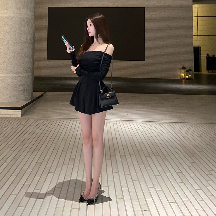 9.8Winema晓雪 aur@ c1avic 低调奢华黑色亮片一字领上衣+裙裤