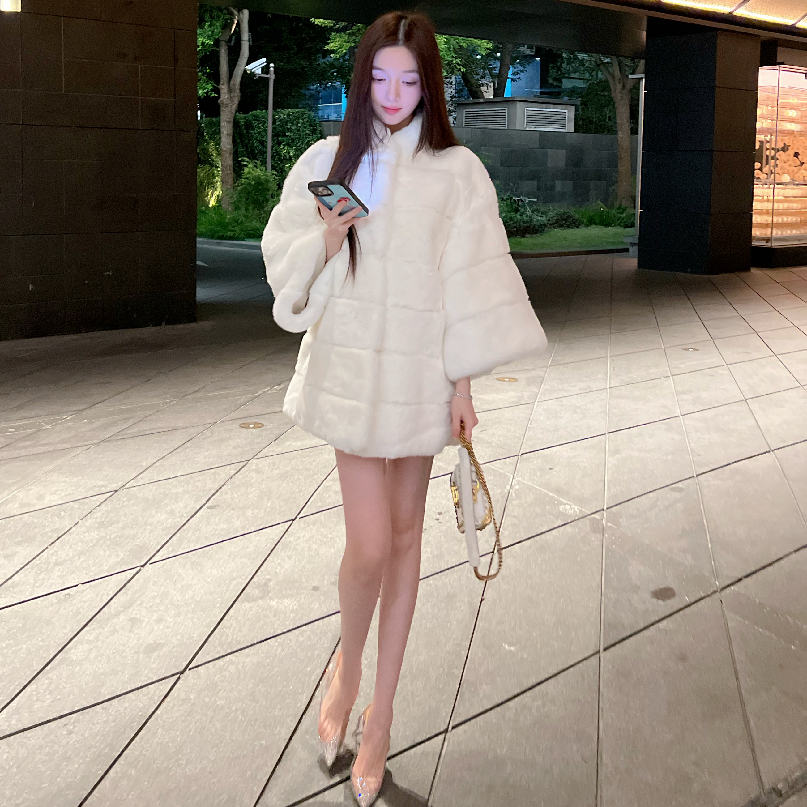 贵妃袖 獭兔毛 奶白 连衣裙皮草大衣