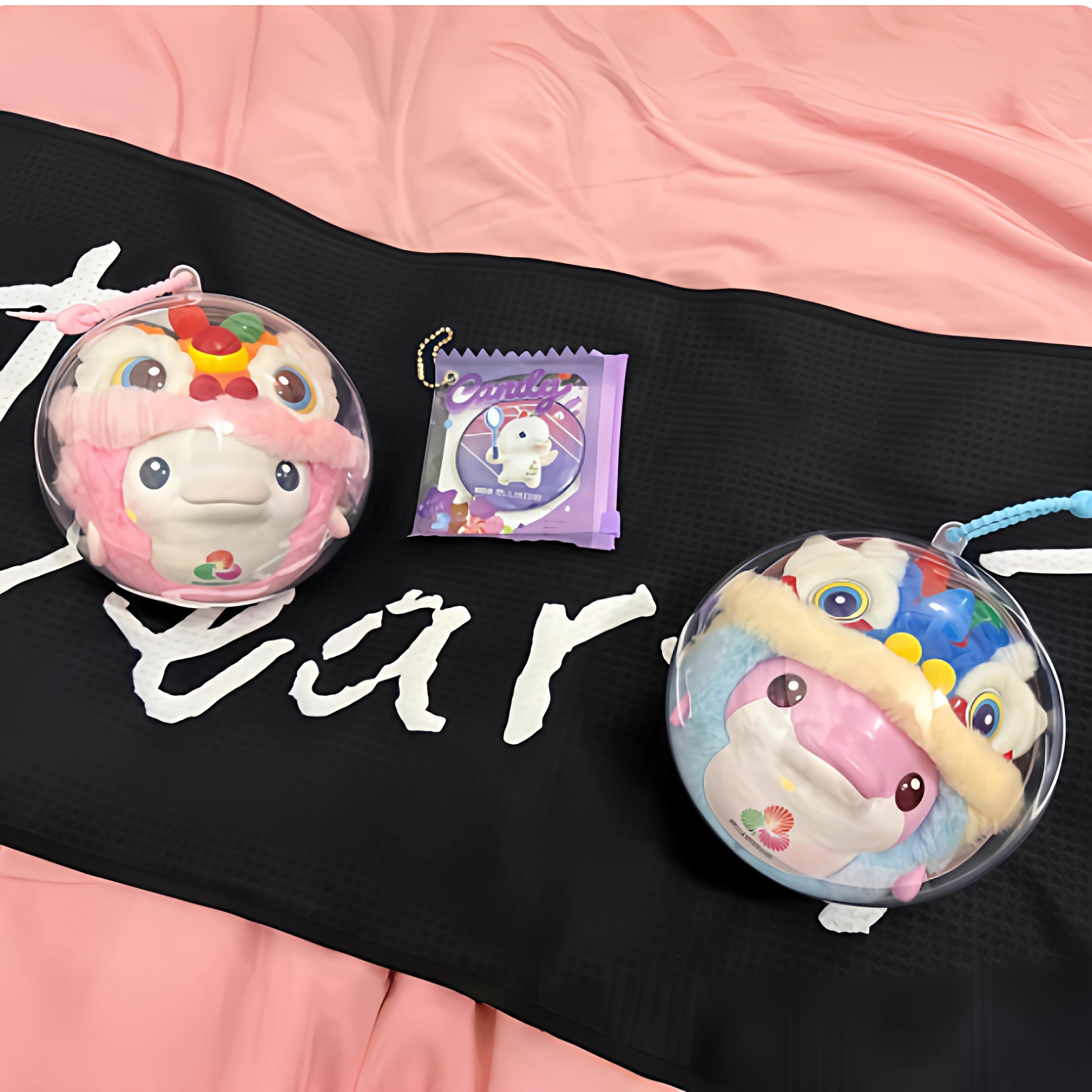 喜洋洋乐融融痛包球形亚克力盒