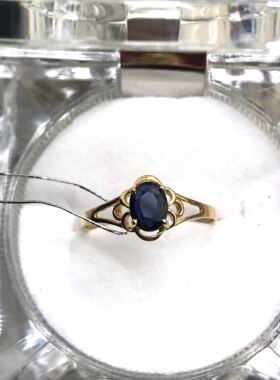 18k黄金山东蓝宝石戒指清新亮丽