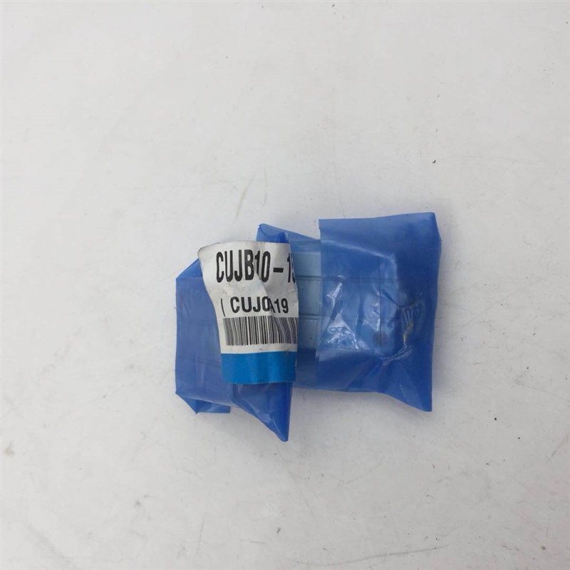 全新自由安装气缸CUJB10-15D两个库存处理