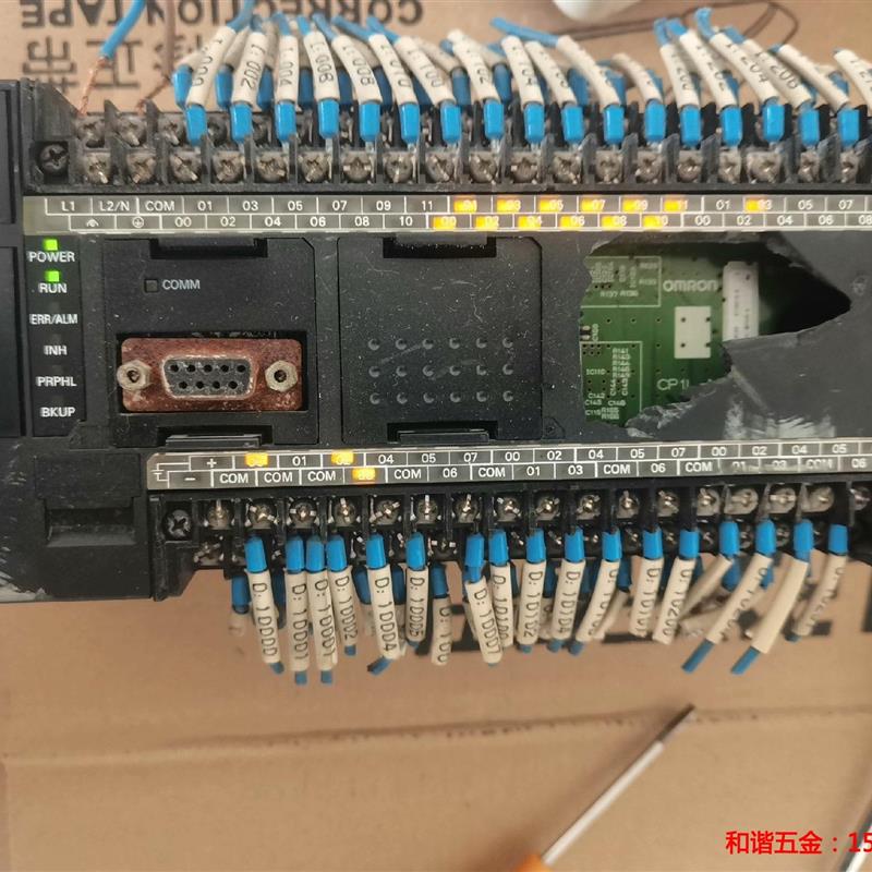 议价产品:OMRONPLC  CP1L-M60DT-A  拆机一套 通电正