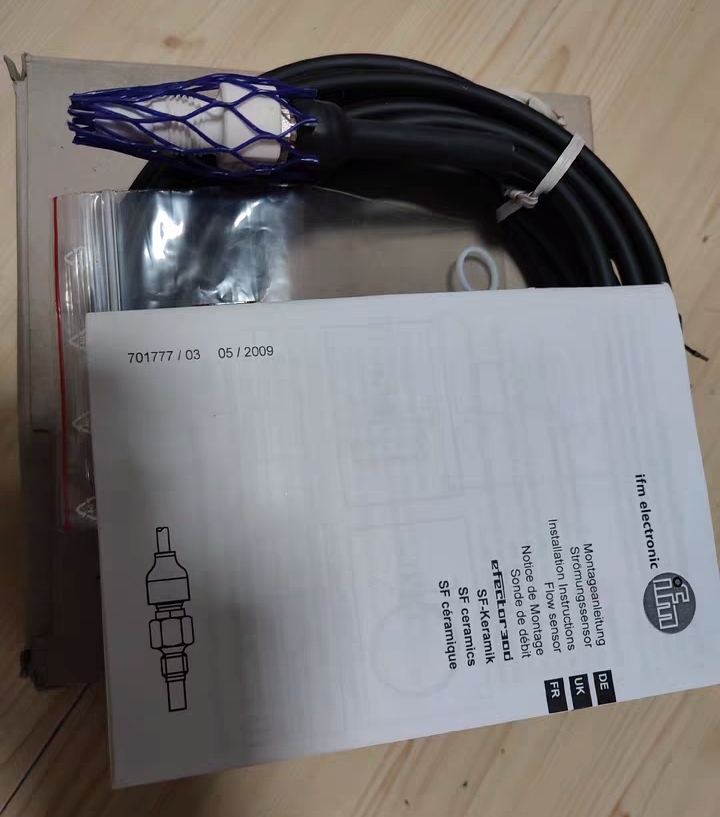 IFM SF2410 陶瓷 流量传感器   全新原装 现货议价
