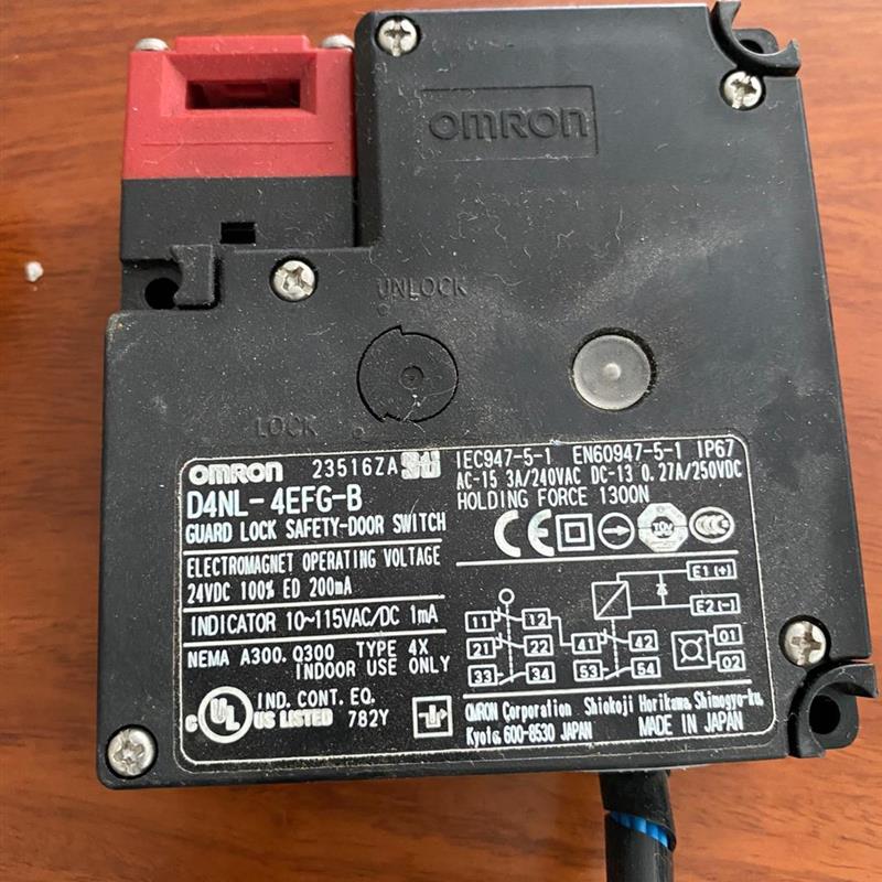 议价产品:全新进口OMRON电磁安全锁 安全门开关D4NL-4EFG-B