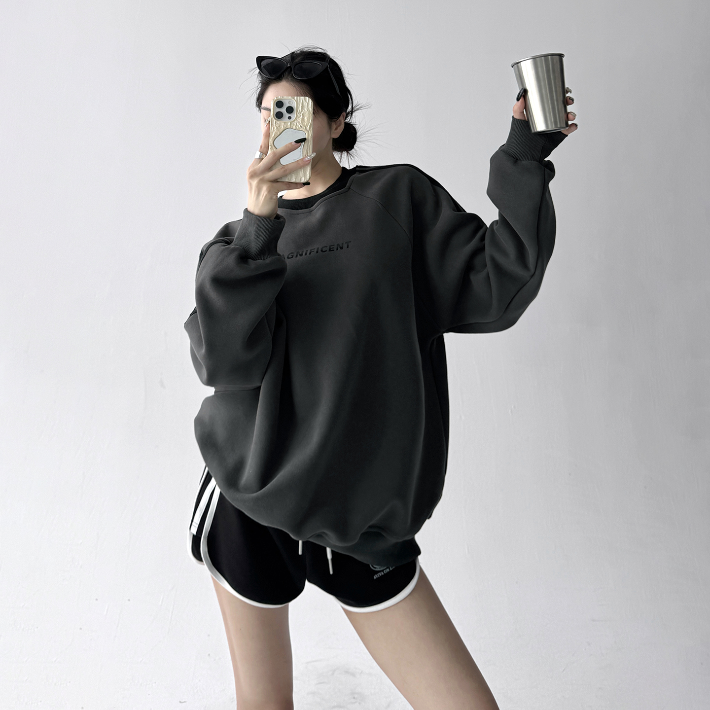 今年流行圆领卫衣女2025春秋新款高级感街舞宽松运动学院风上衣