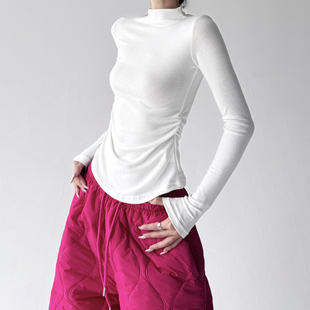 t恤女2025秋冬季 短款 新款 内搭修身 上衣 打底衫 白色半高领正肩长袖