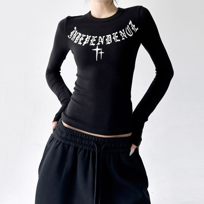 黑色正肩紧身短袖t恤女2025冬季新款设计感小众修身半袖短款上衣