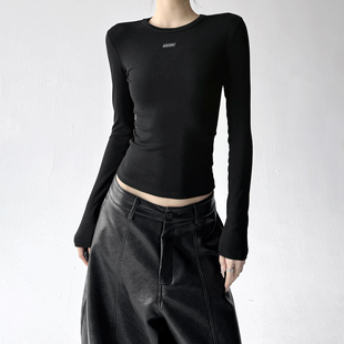 巨好看显瘦内搭打底衫 2025冬季 T恤女修身 圆领长袖 女秋冬上衣 新款