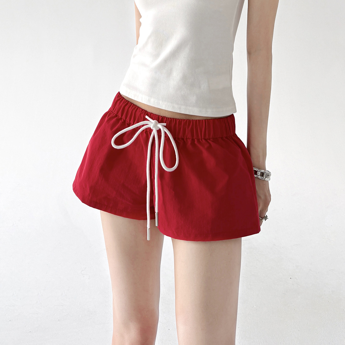 美式辣妹抽绳高级感短裤女2026夏季新款红色阔腿热裤外穿三分裤