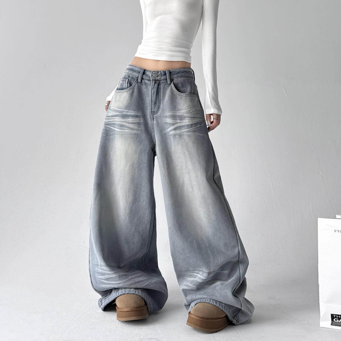 加绒阔腿牛仔裤女2025冬季新款宽松直筒裤高个子拖地设计感裤子