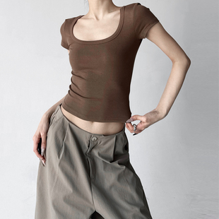 木昱子美式正肩方领短袖T恤女夏季新款小个子短款露肚脐上衣