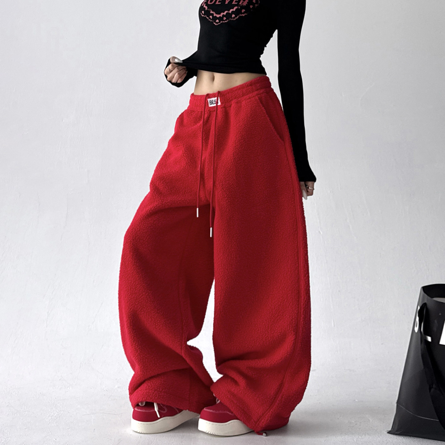 2025冬季新款加厚摇粒绒阔腿女高腰显瘦红色休闲束脚加绒运动裤子,女装/女士精品,休闲裤,淘宝优惠券,粉丝福利购,淘宝优惠卷