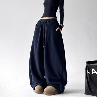 松弛2025秋冬季 摇粒绒毛毛裤 新款 女运动裤 宽松显瘦阔腿卫裤 休闲裤