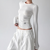 女秋冬2025新款 爆款 高级感t恤修身 超好看白色打底衫 内搭长袖 上衣