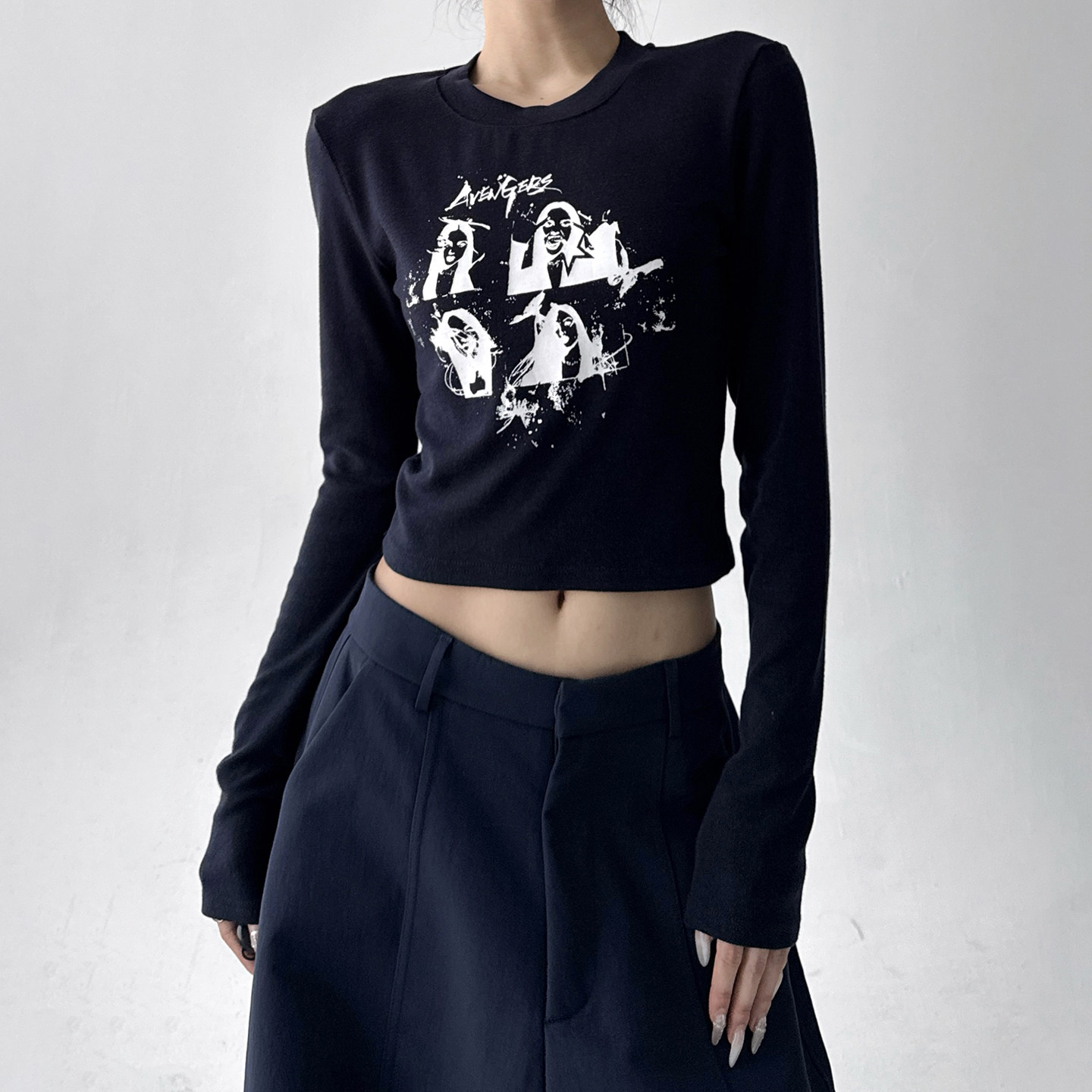 美式辣妹短款长袖t恤2025秋冬韩版修身紧身涂鸦印花个性打底衫