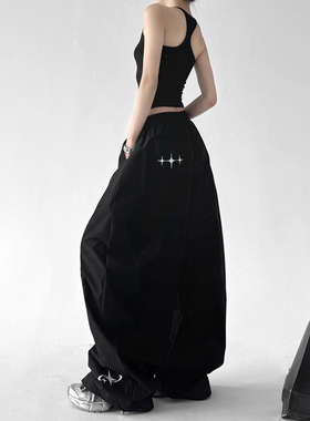 黑色廓形松紧腰降落伞工装裤女2026春季新款抽绳宽松皱休闲裤速干