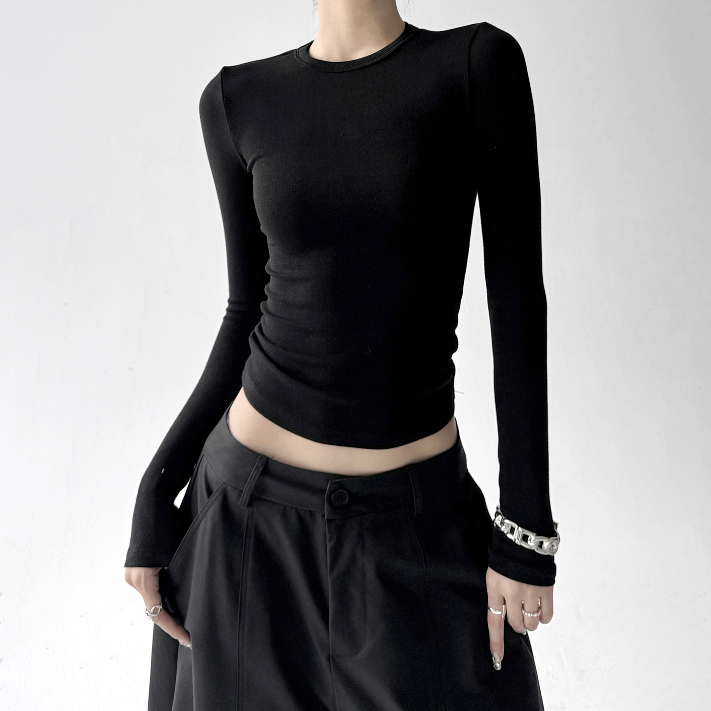 2025秋装新款美式复古辣妹长袖T恤女秋季新款修身显瘦打底衫上衣