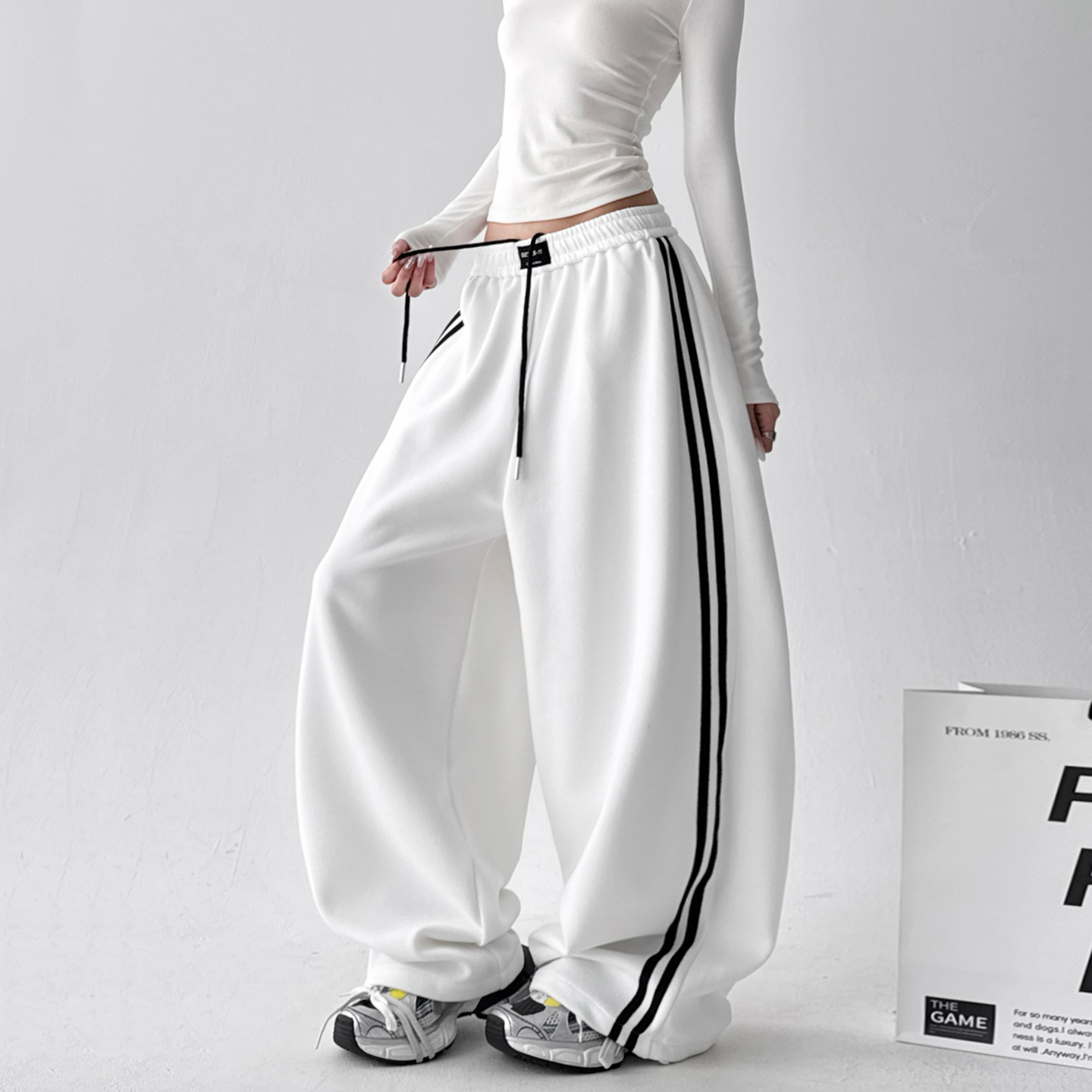 秋季新款白条两条杠休闲裤女高腰显瘦宽松工装阔腿长裤运动裤