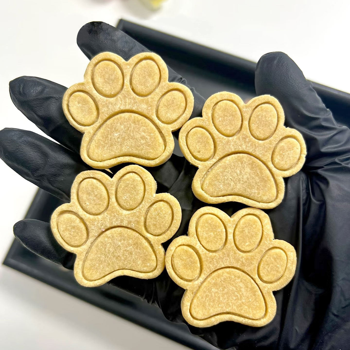 宠物饼干模具狗爪猫爪狗狗零食饼干模具按压式曲奇切模烘焙工具图片