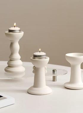 法式复古白色陶瓷烛台餐桌氛围感装饰摆件罗马柱长蜡烛台座
