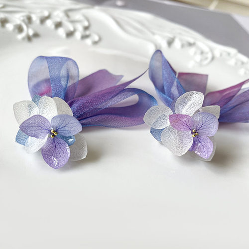 紫色绣球花瓣渐变丝带耳环甜美气质轻奢小众设计感滴胶真花耳钉