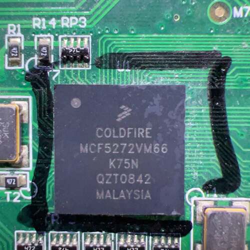 可议价MCF5272VM66 ST16C554DIQ M9842