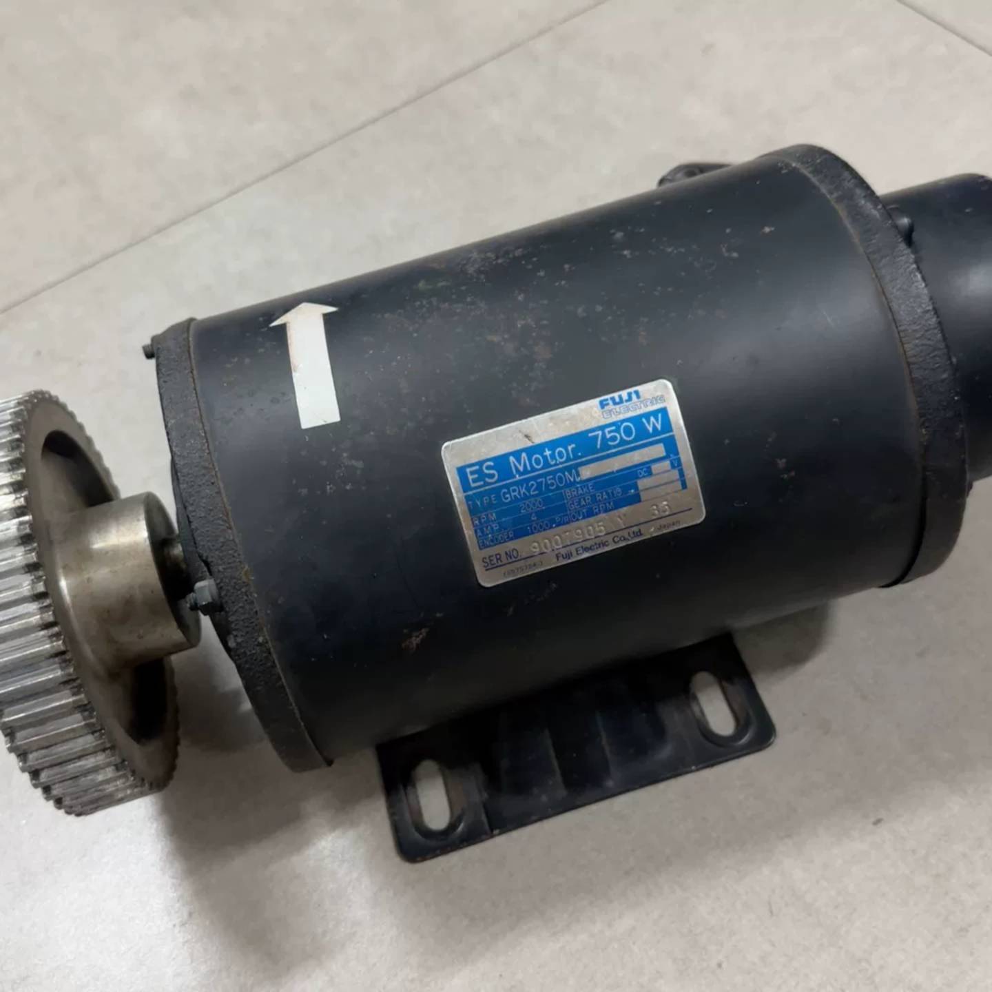 可维修电机ES Motor750w伺服电机GRK2750M议价 - 实物图
