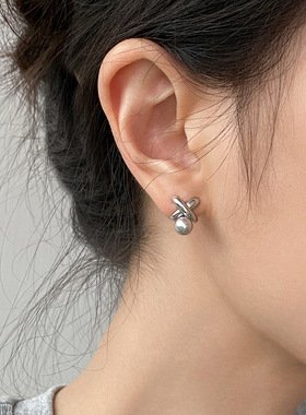 S925银针大颗正圆珍珠耳钉女法式高级感耳环气质百搭耳fever同款