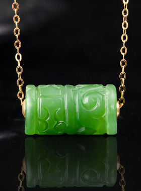 淑丽芙翡翠无事牌碧玉菠菜绿老料和田玉路路通吊坠金玉石男女款挂