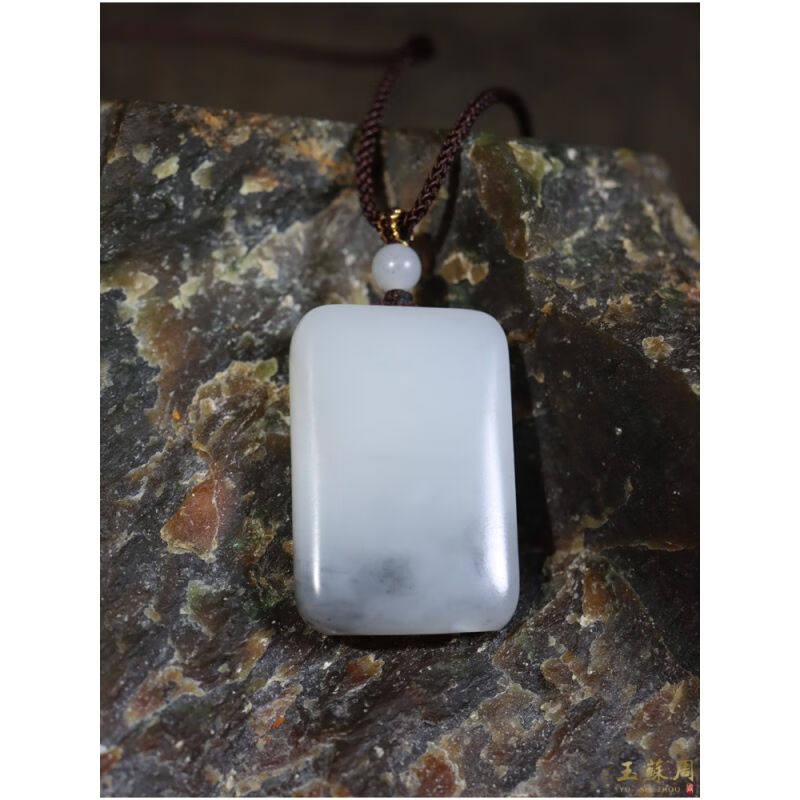 玉蘇周现货G129&16.8克新疆和田玉籽料青花平安牌玉吊坠挂件