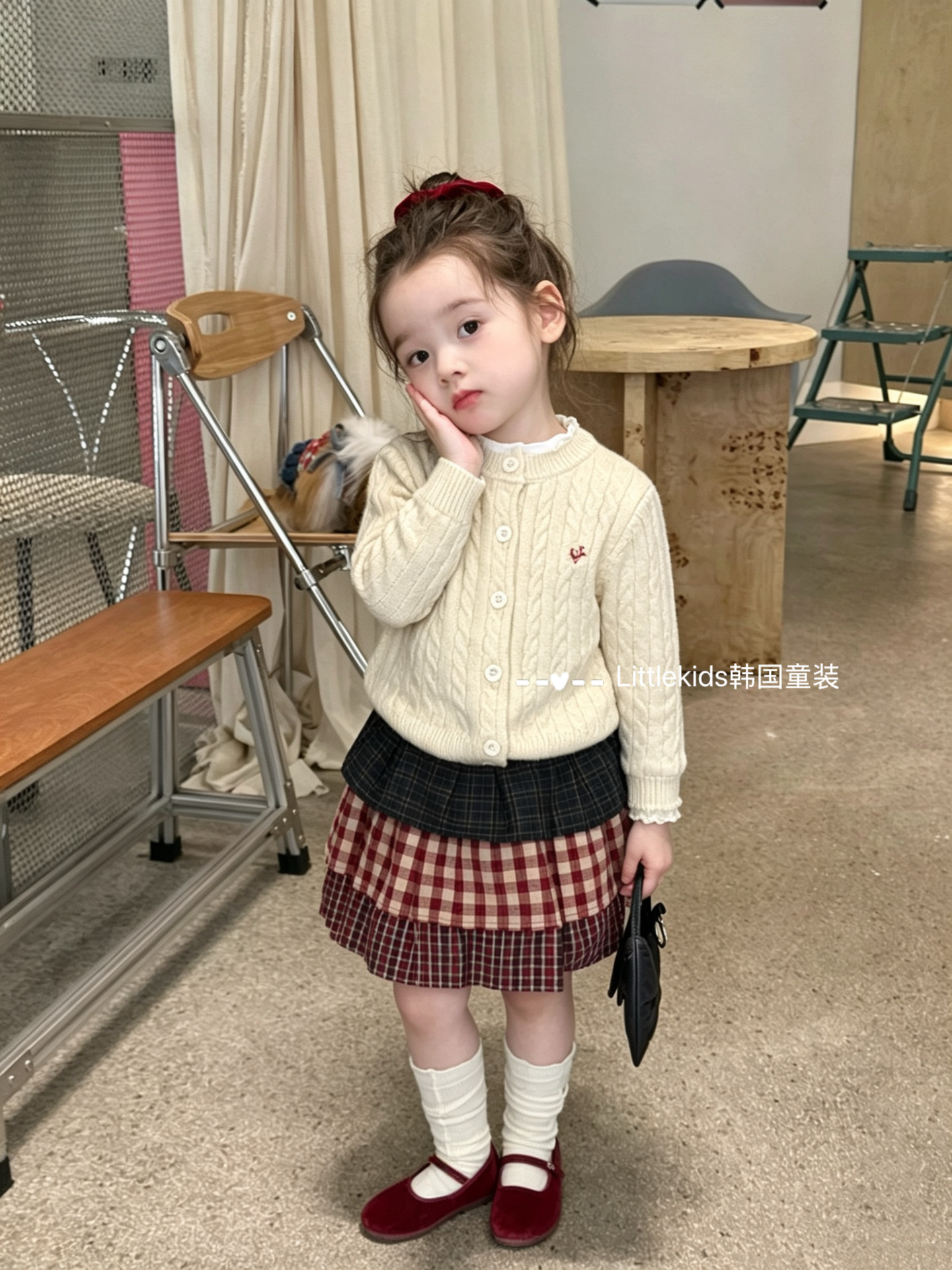 女童麻花针织开衫秋装2026韩系宝宝刺绣小标洋气上衣儿童毛衣外套